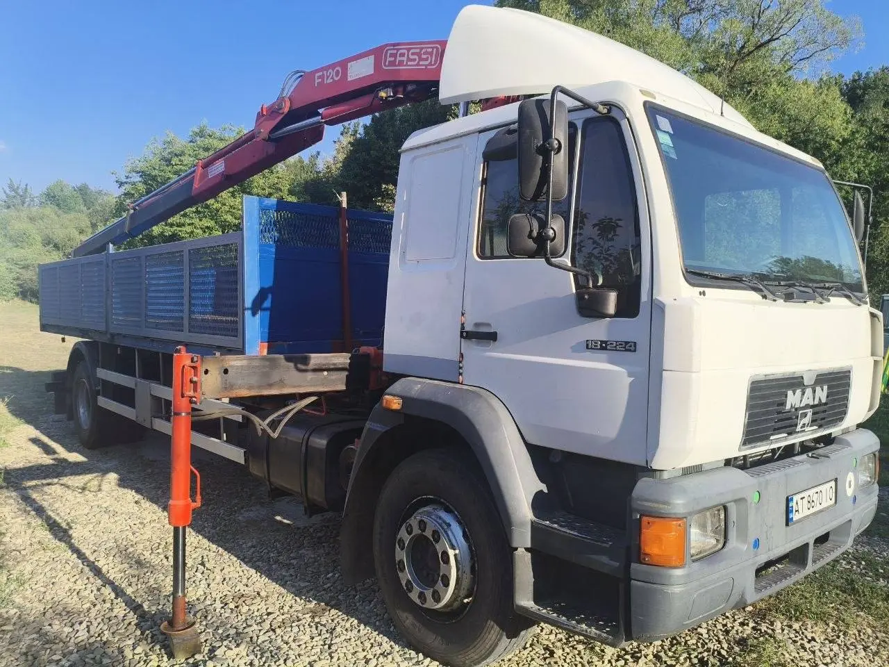 MAN з краном-маніпулятором Fassi